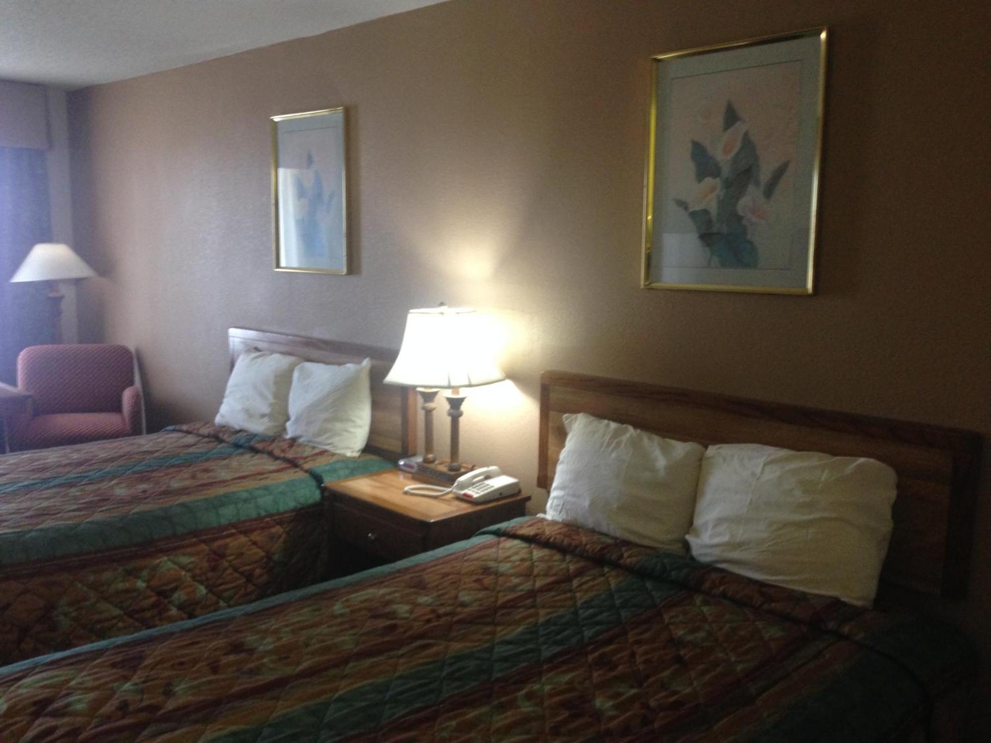 Royal Inn Sparta Room photo